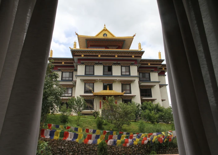 Faces of Nepal - Folklore of a Buddhist Saint - Pharphing