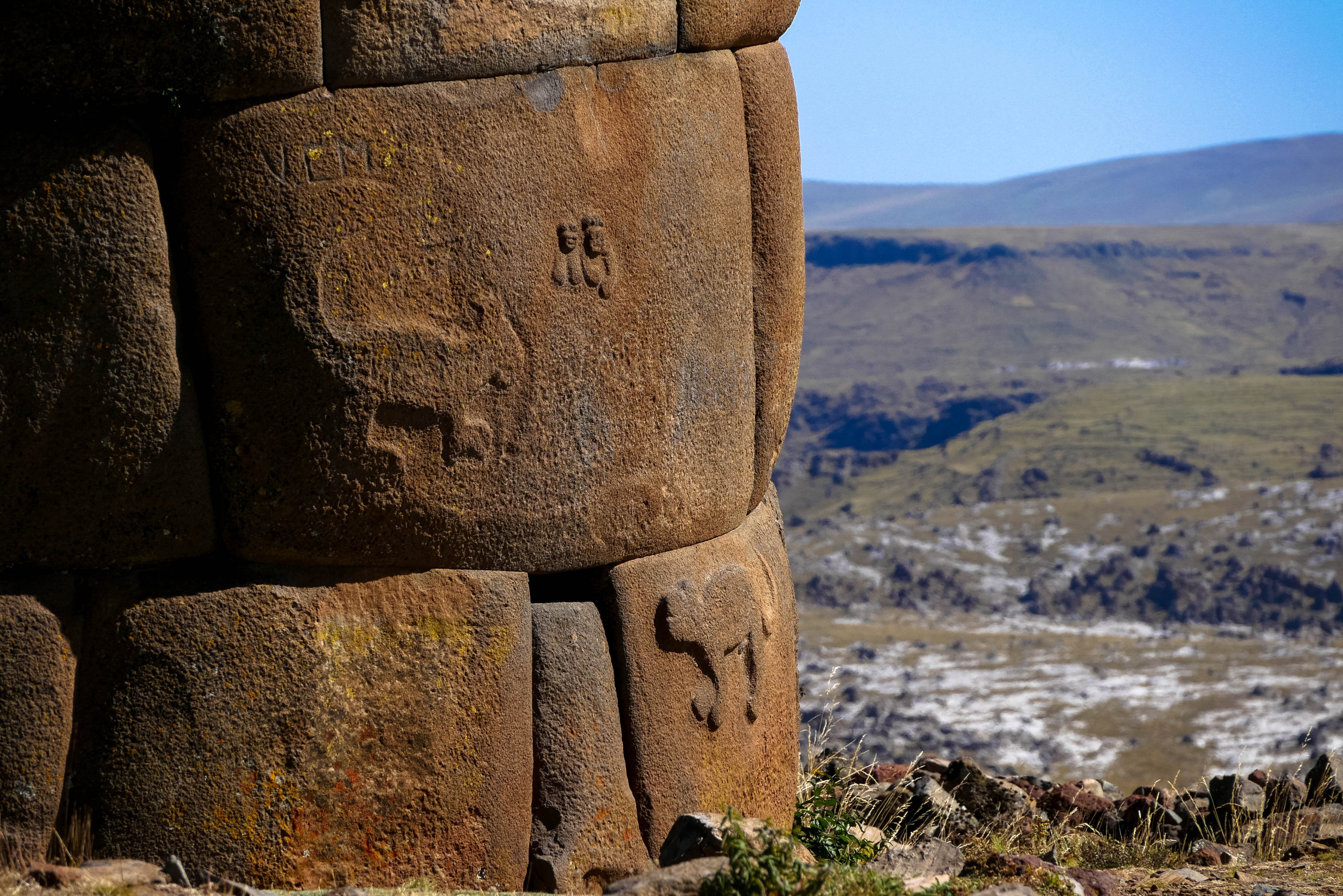 Sul do Peru - Chullpas de Cutimbo - Península de Capachica - Llachon - Foto do dia