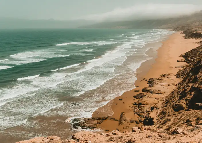 From red to blue - Marrakech – Essaouira - Photo of the day