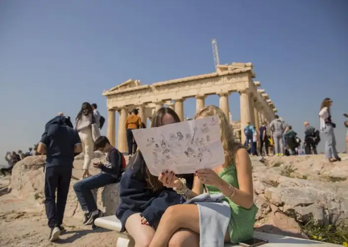 Une histoire d'amour en Grèce : Athènes, Mykonos, Paros & Santorin - Athènes | Histoire & Culture locale - Photo du jour
