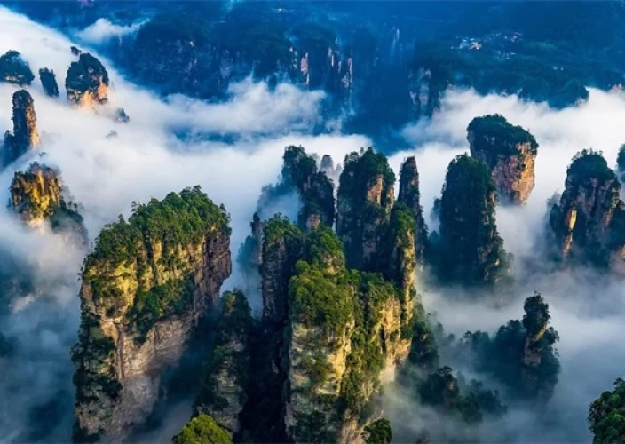Southern China Natural Wonders & Ethnic Group Adventure Tour - Visit Huangshizhai in the morning, then transfer privately to Fenghuang in the afternoon. - Huangshizhai
