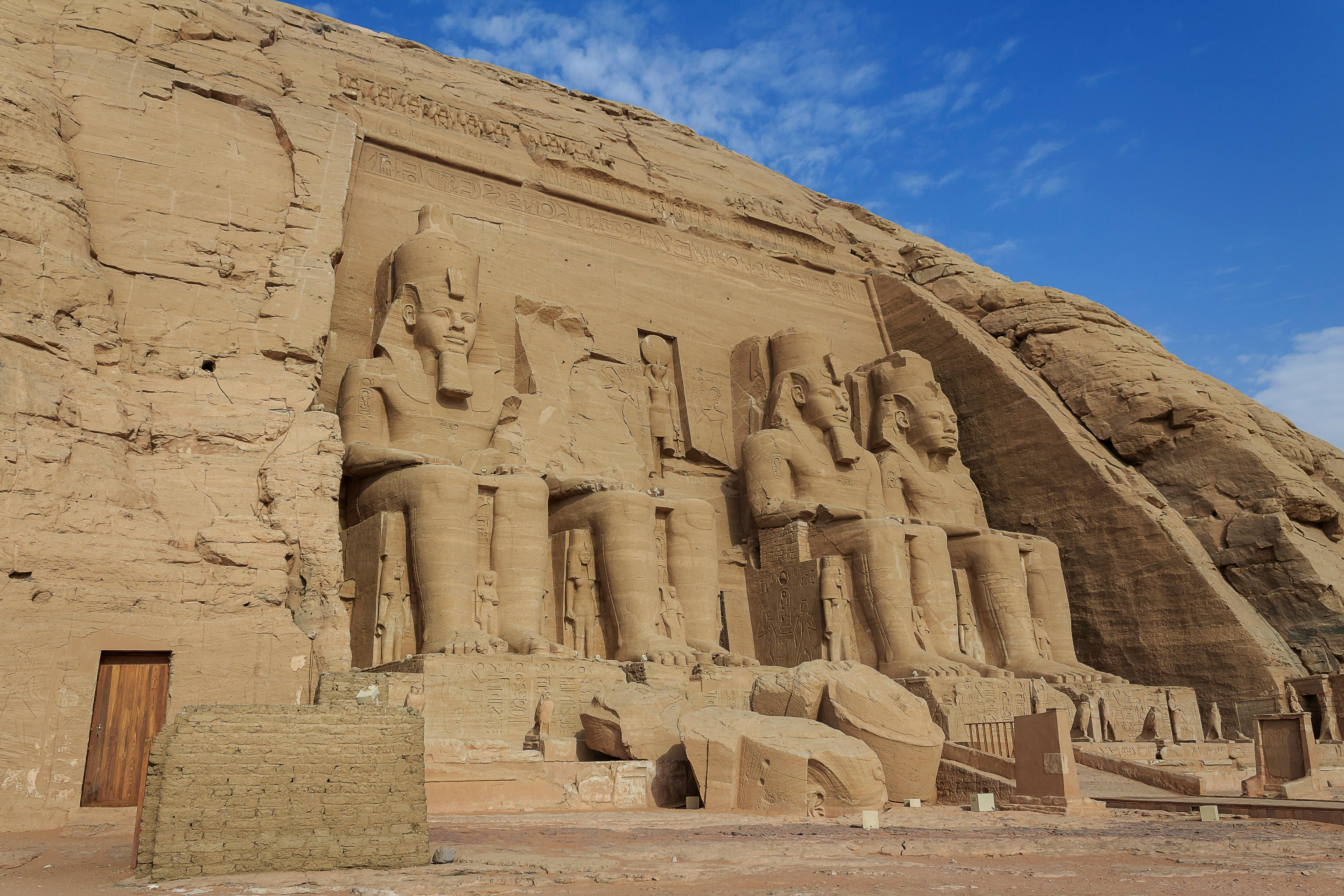 The treasures of Cairo and the cruise from Luxor to Aswan - Aswan - Abu Simbel
