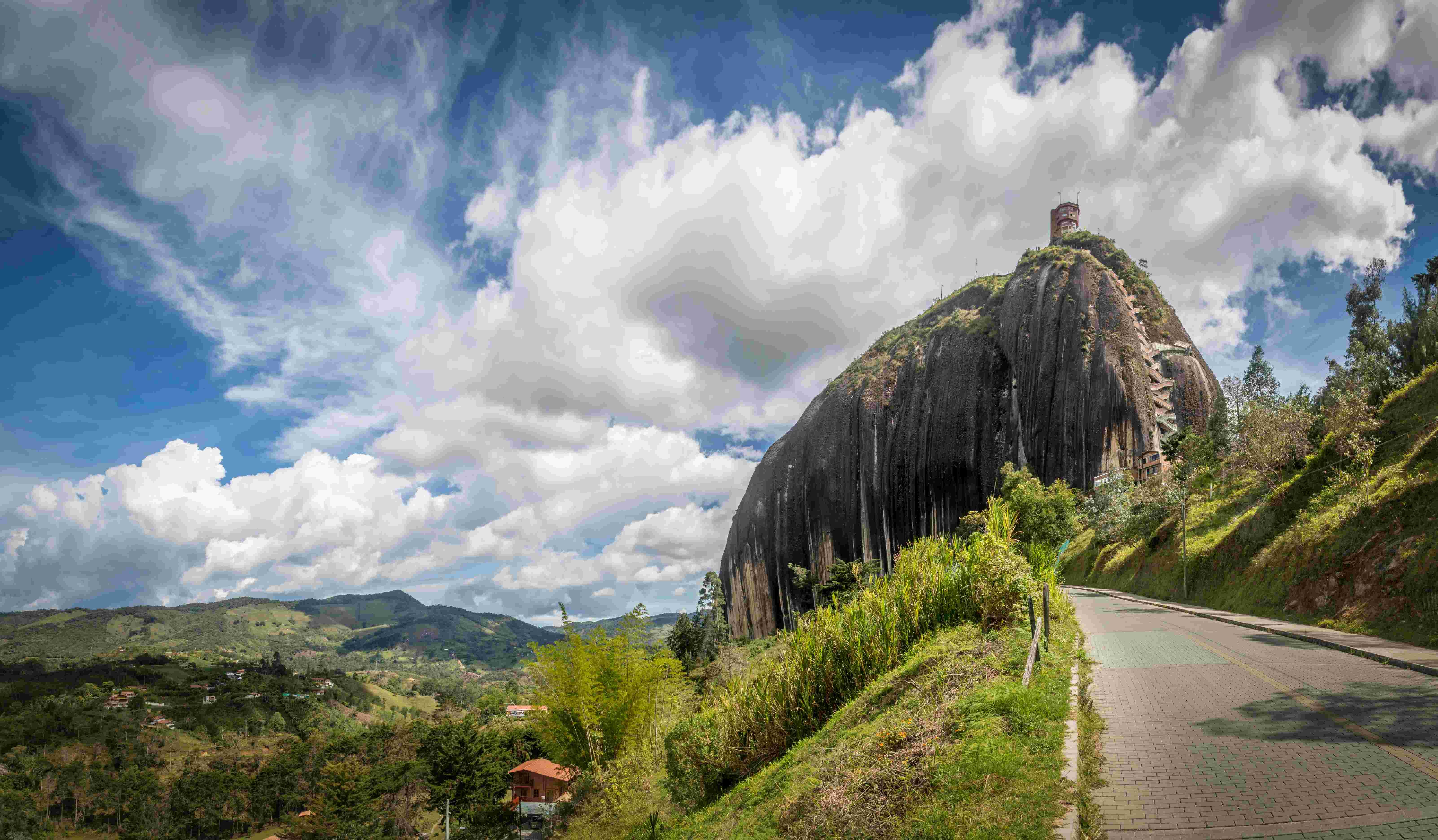 De la Amazonia al Caribe - Guatapé y El Peñol - Guatape et El Penol
