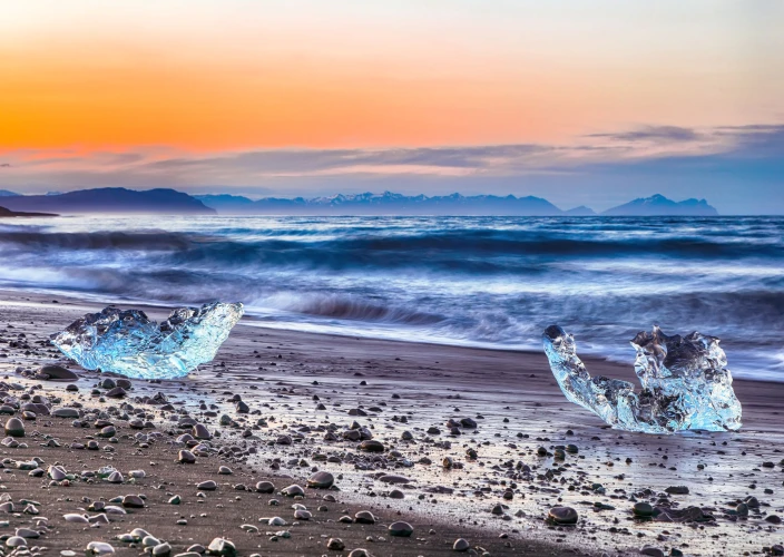 Iceland under the midnight sun: 5-day self-guided summer trip - Glace, diamonds, and the picturesque return - Photo of the day