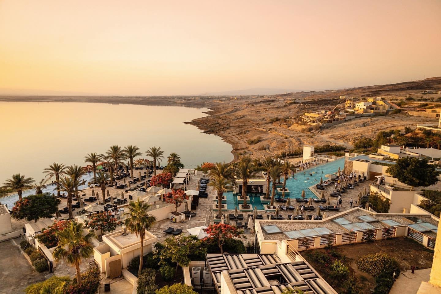 Esplendor das Aventuras na Jordânia (Famílias, Casais e Amigos) - VALE DO RUM / MAR MORTO (Oportunidade de fazer um passeio de balão em Rum se as condições meteorológicas forem adequadas) - c2de3d836eb2f82275f77b0bbda21975