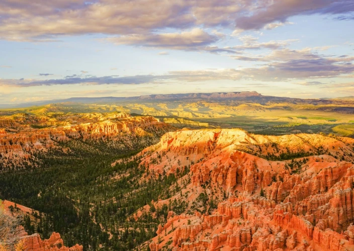Camping dans les parcs emblématiques des USA - Les cheminées de fées de Bryce Canyon - Photo du jour
