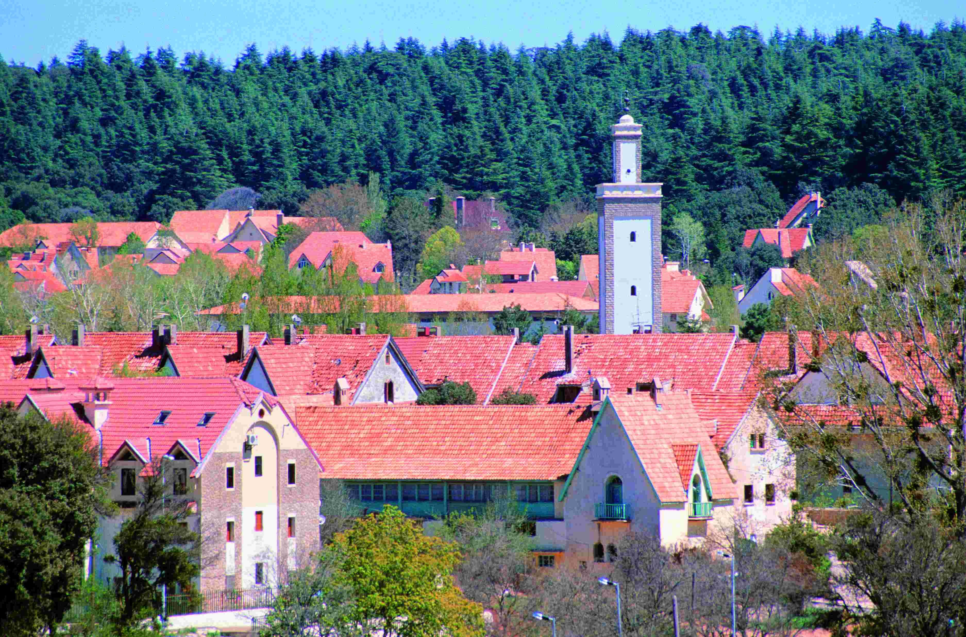 Marrakesch Sahara Rundreise von 2 bis 100 Personen - Midelt - Ifrane - Fès - Midelt - Ifrane - Fès