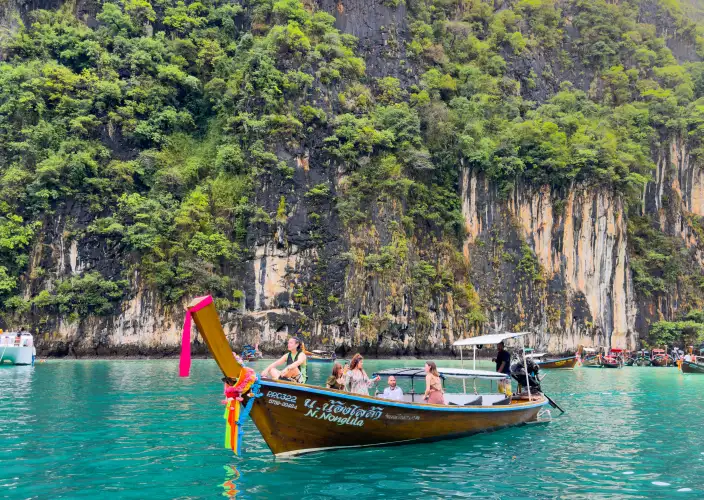 Thailand in zijn geheel - CHIANG MAI – KRABI. Binnenlandse vlucht - Foto van de dag