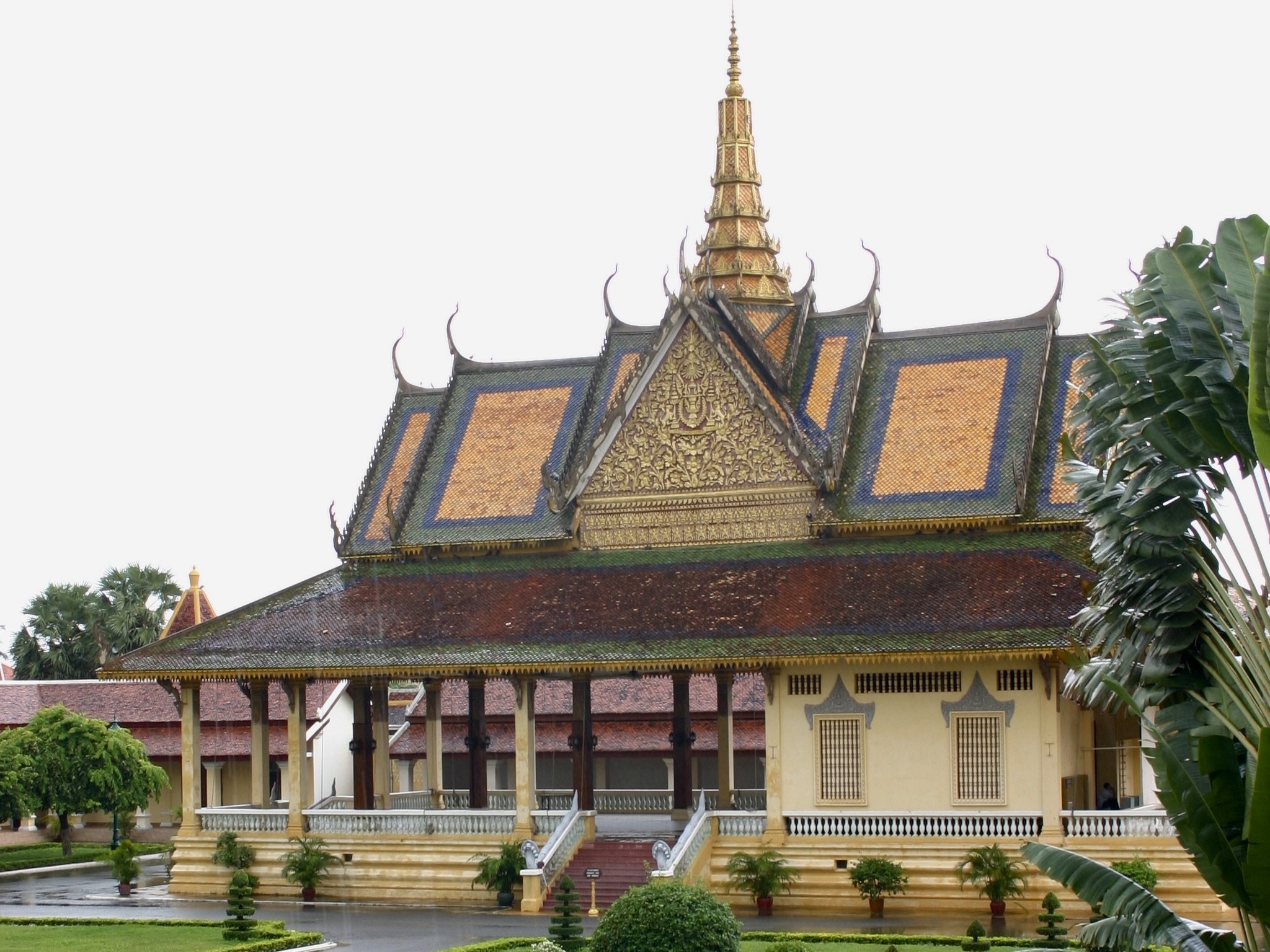 De rondreis rond het Tonlé Sap-meer + Kratie (Dolfijnen) - Bezoeken in Phnom Penh, de bruisende hoofdstad van het land, en vaarwel Cambodja - Foto van de dag