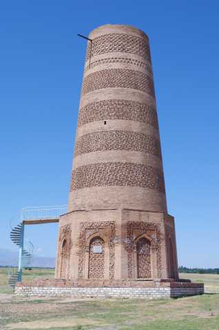 Excursión a caballo a medida en Kirguistán – Montañas Celestiales