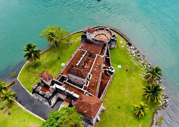 Guatemala: Tierra de aventura y cultura - Livingston, Playa Blanca y Siete Altares - Foto del día