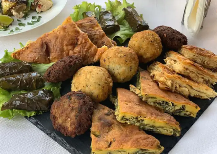 Au cœur du pays des aigles – un voyage entre histoire et nature - Jour 9 – Gjirokaster - Saveurs locales et artisanat - Photo du jour