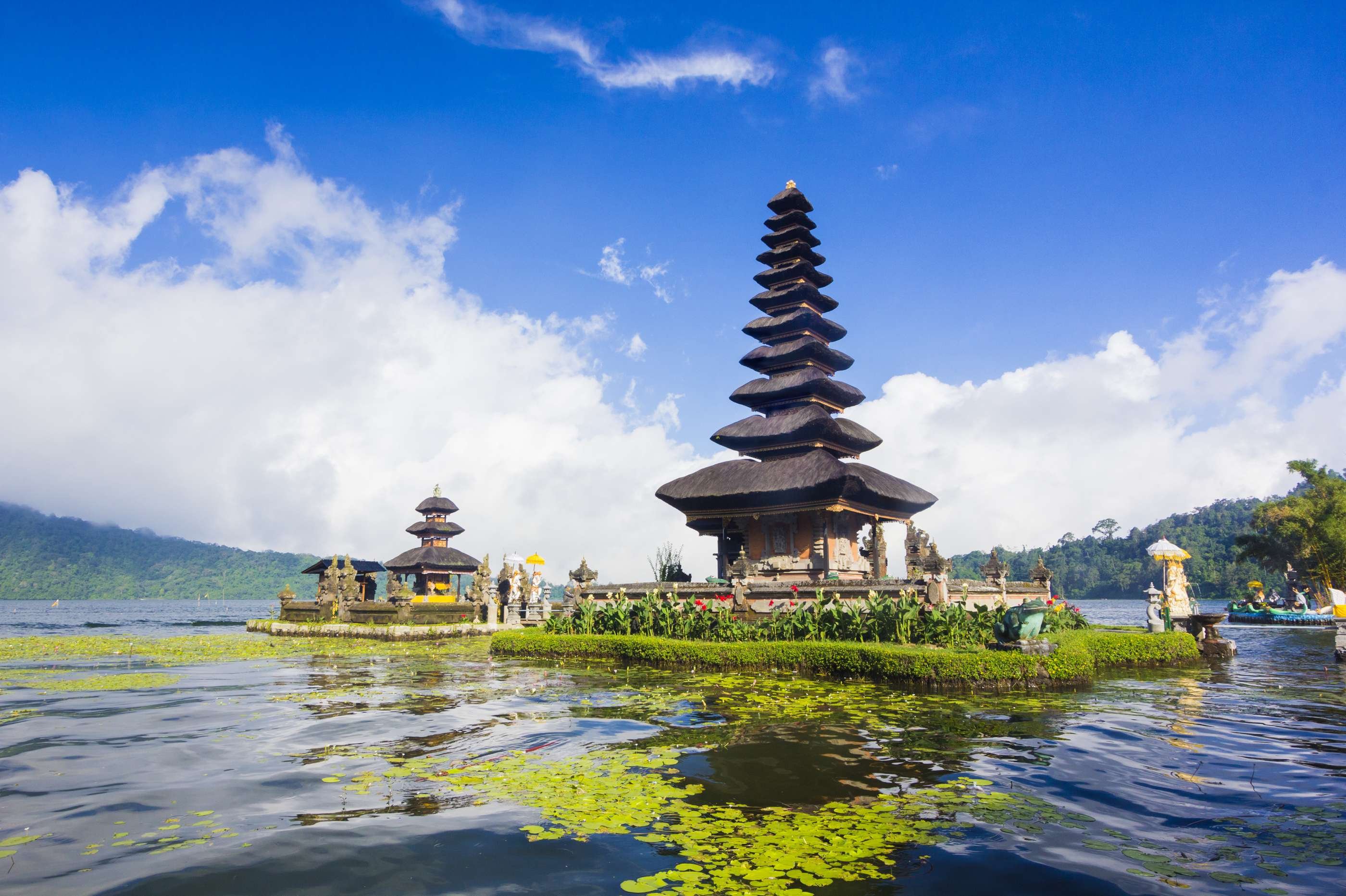 Jalan Jalan en Bali y en las islas Gili en familia - Visita al templo de Pura Ulun Danu Bratan. - Visite du temple de Pura Ulun Danu Bratan