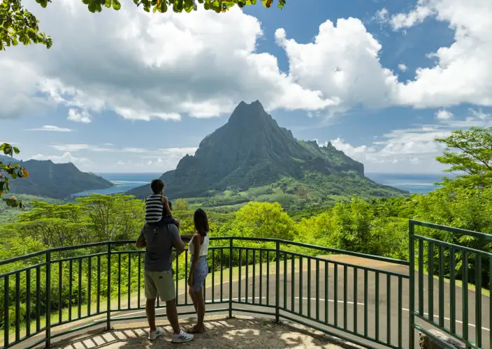 Live like Polynesians - Moorea - Photo of the day