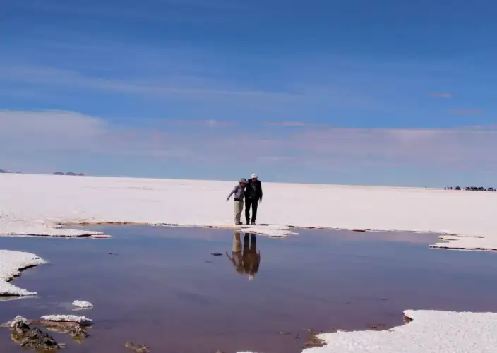 Uyuni, Salzpfannen, Vulkane,
Lagunen und Flamingos - Uyuni - Salzpfannen - Tagesfoto