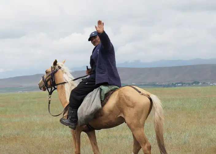 Viaje a medida a Kirguistán – Senderismo en el país de los nómadas - Salida - Foto del día