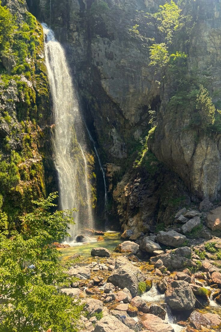Albânia com todos os sentidos, uma viagem única para todos - Parque Nacional de Theth e natureza alpina - Foto do dia