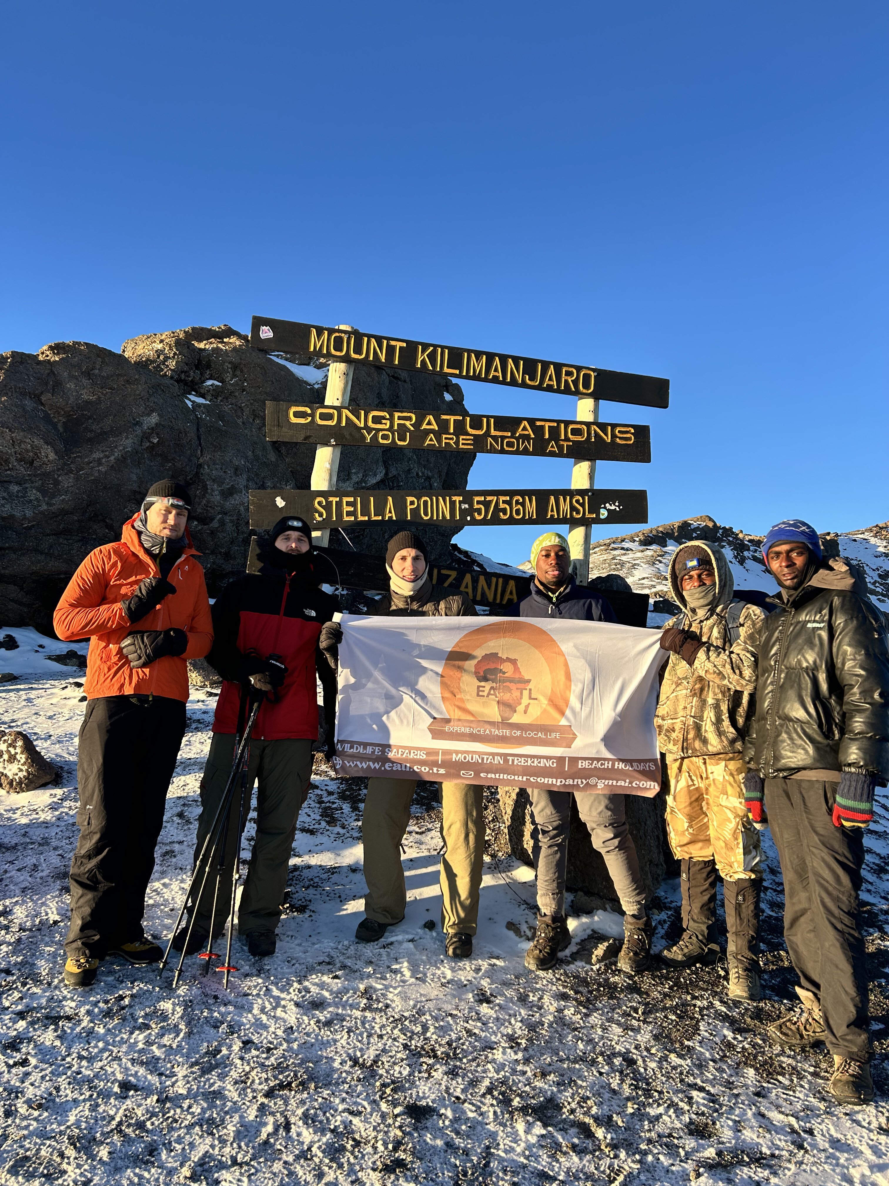 7 Jours de Trekking au Mont Kilimandjaro – Itinéraire Lemosho - Mweka Camp à Mweka Gate – Trajet en voiture jusqu’à Moshi ou Arusha - Photo du jour