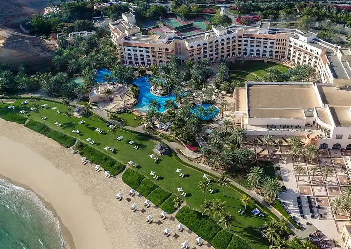 Lujosa puerta de entrada a Omán - 7 días de lujo con estilo - Llegada a Mascate – Traslado a su hotel de lujo - Foto del día