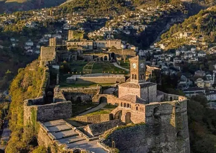 Self Drive: Albania da nord a sud - Berat - Parco Archeologico di Apollonia - Gjirokaster - Foto del giorno