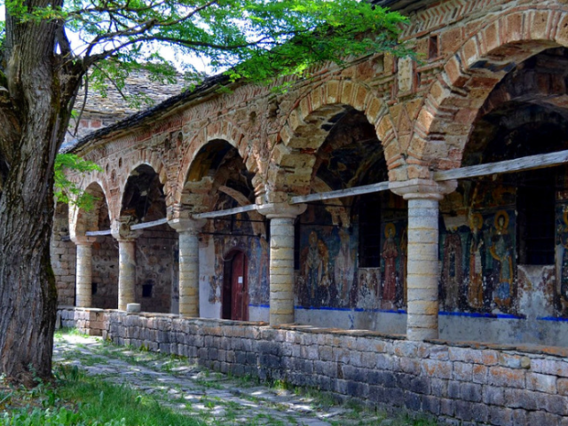 No coração do país das águias – uma viagem entre história e natureza