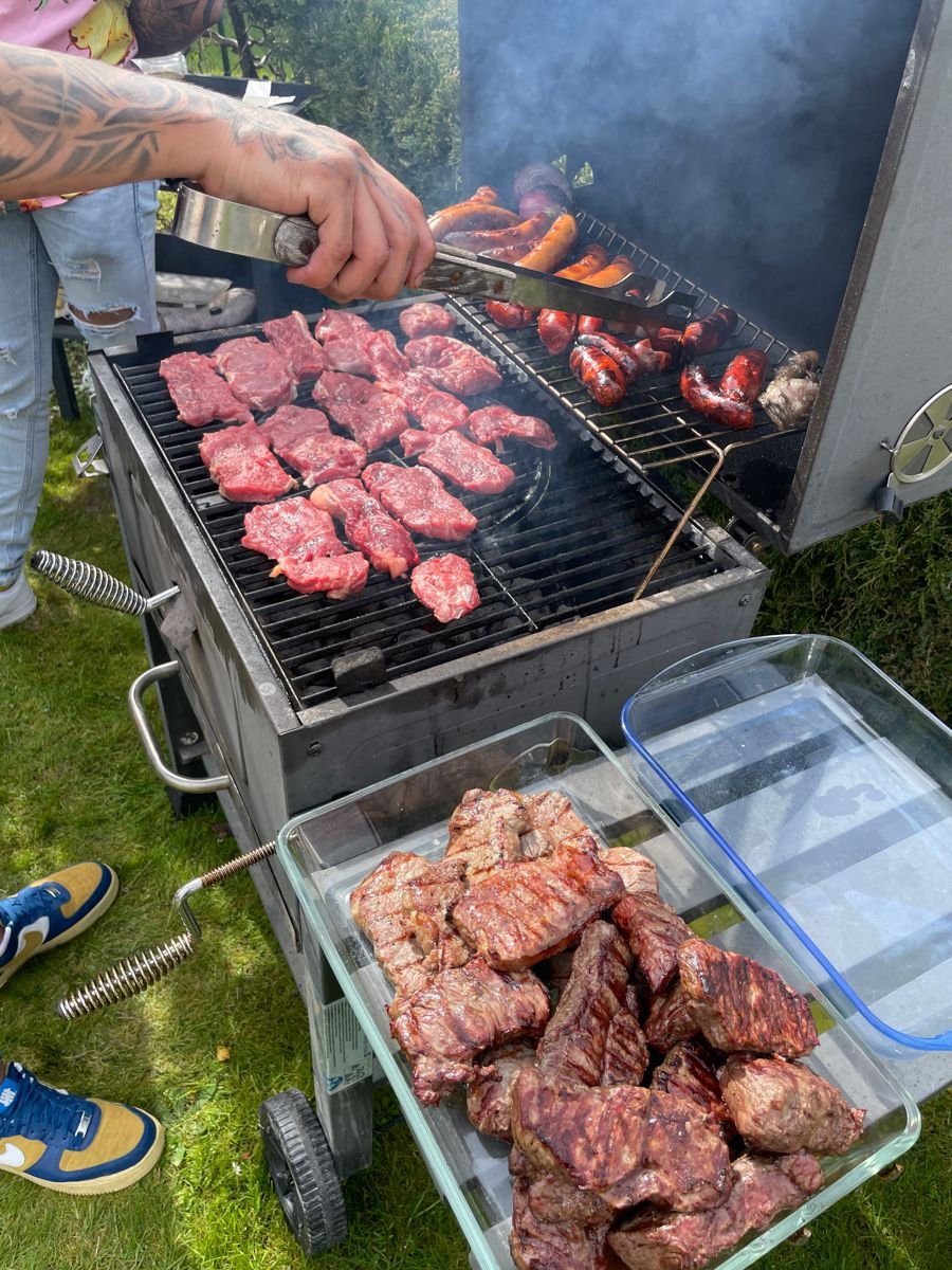 Solo Tour in Albania, Come Alone and Join Like-Minded People - Tirana Icons, Dajti Cable Car & Albanian Night - Photo of the day