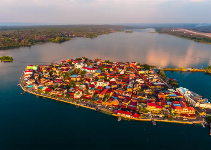 Guatemala a pie: Caminatas volcánicas y senderos ocultos - Visitando Isla de Flores - Foto del día