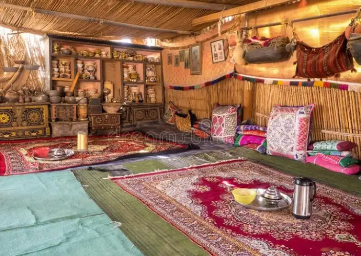 Fuga in Oman - Avventura tra le maestose montagne, il deserto e il mare dell'Oman - WAHIBA SANDS – BEDUINI-SUR-COSTRUZIONE DI DHOW – RAS AL JINZ - TARTARUGA - Foto del giorno