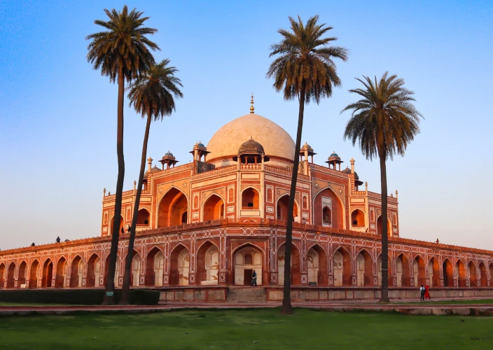 Triangle d'Or, Varanasi und Ajanta Ellora Höhlen: Eine private und exklusive Luxus-Geführte Tour - Stadtrundfahrt durch Delhi - Tagesfoto