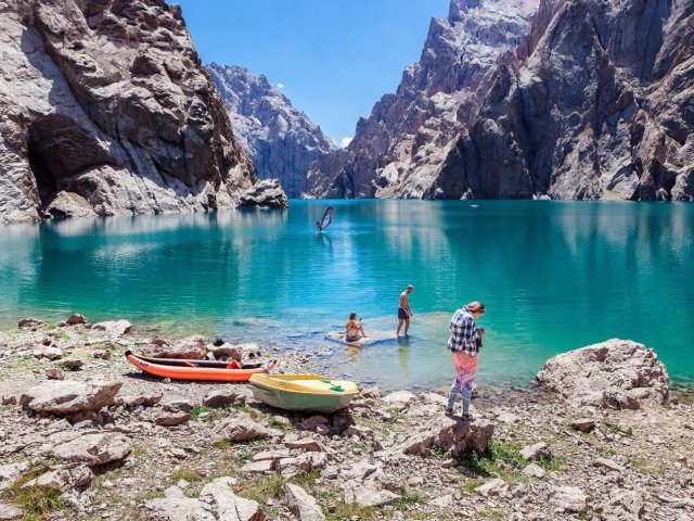 Circuito personalizado pelos mais belos lagos do Quirguistão