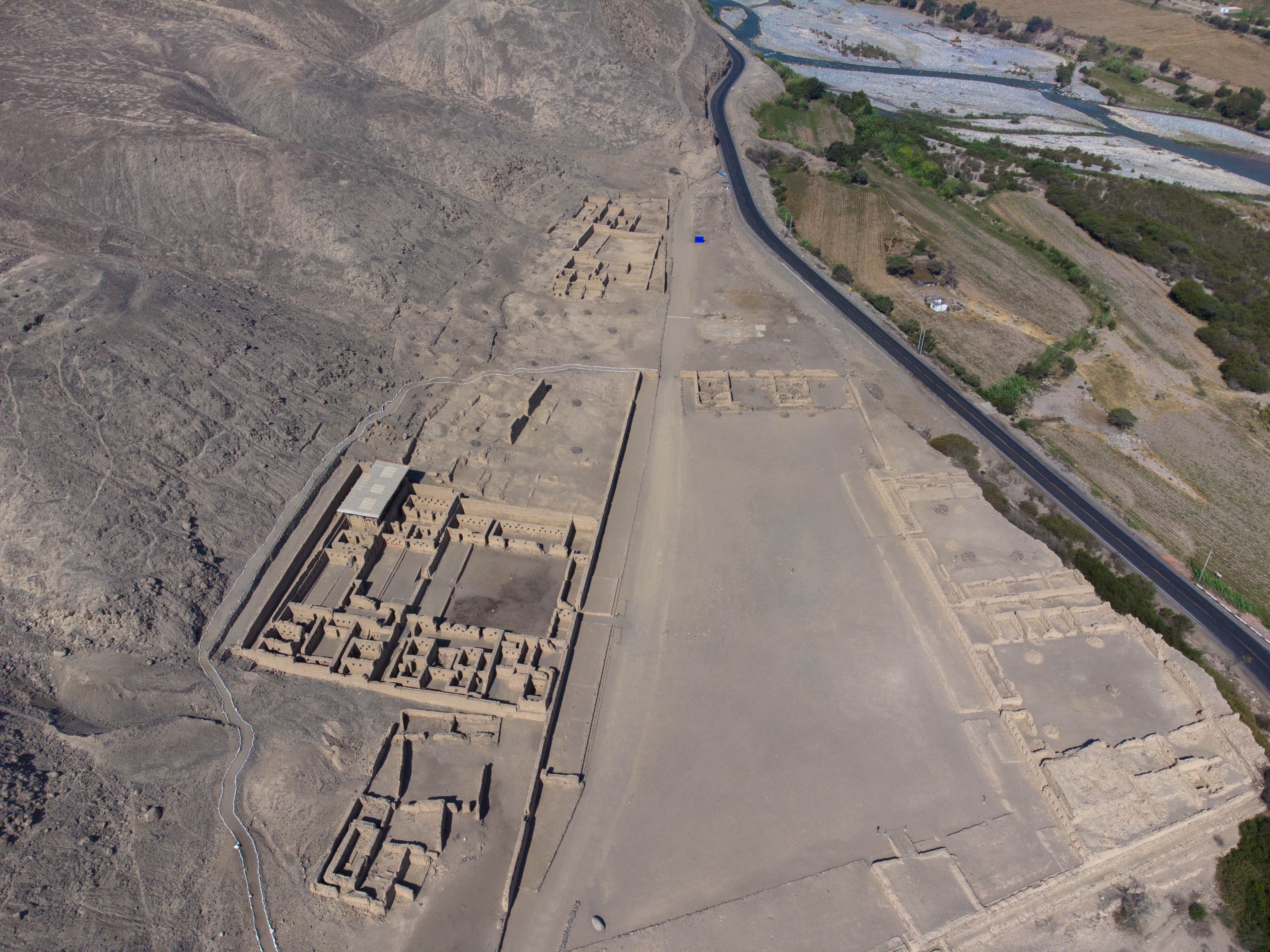 Andenüberquerung - Paracas – Oase von Moron - Tambo Colorado - Huaytara - Tagesfoto