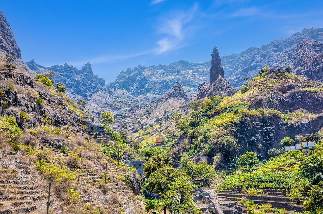 Cape Verde: selection of the best hikes - Hiking in the greenest valley of Santo Antão. - Rando dans la vallée la plus verte de Santo Antao
