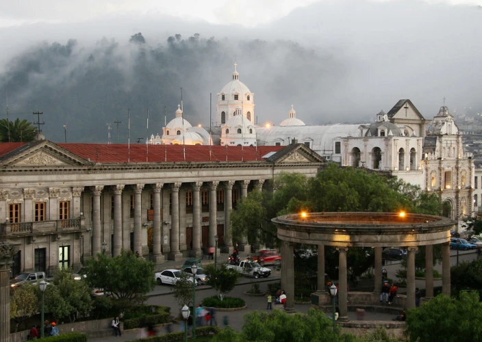 Guatemala à pied : randonnées volcaniques et sentiers cachés - Quetzaltenango, plus connue sous le nom de Xela - Photo du jour