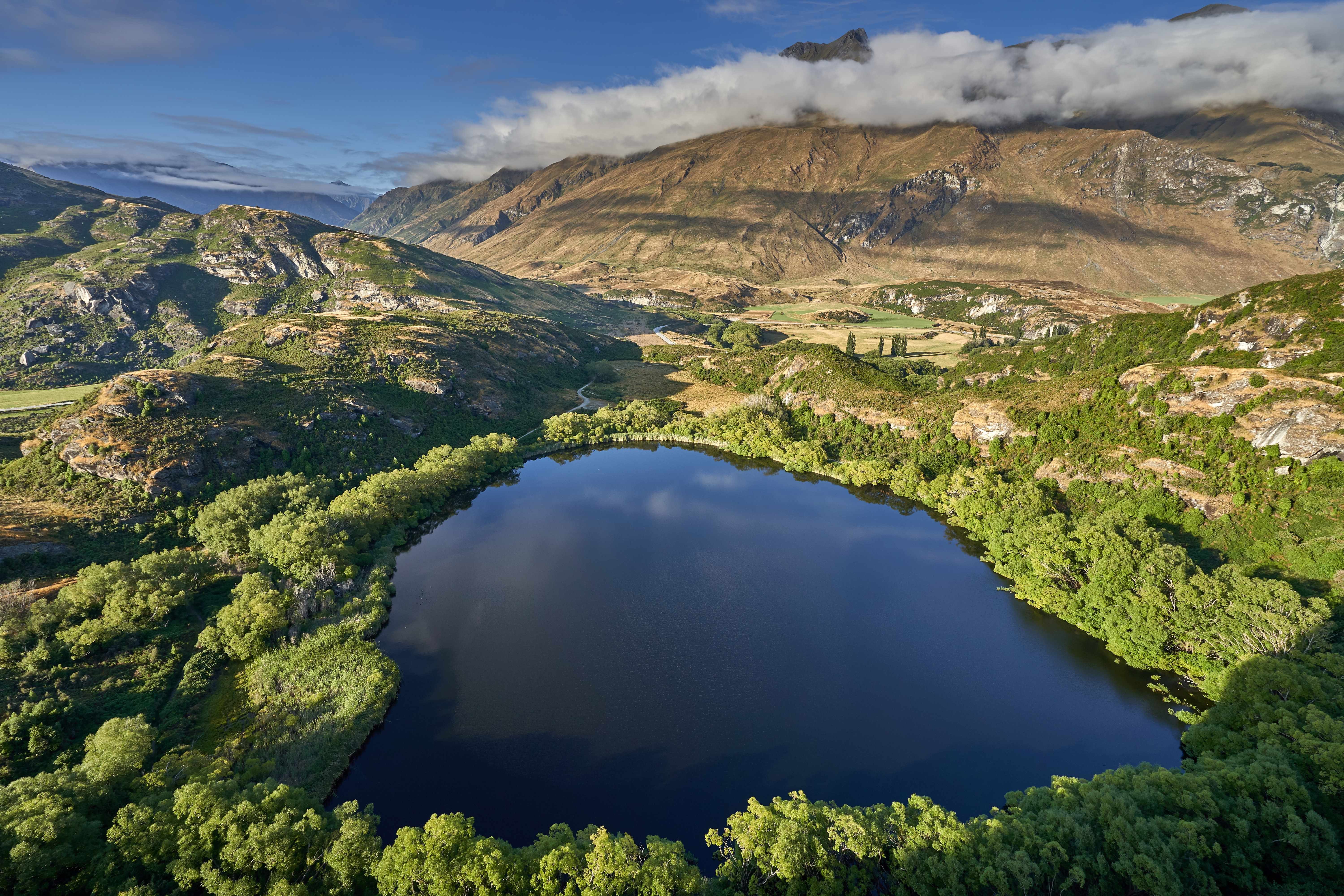Stopover in Aotearoa - Visit to Wanaka and Mou Waho Island - Photo of the day