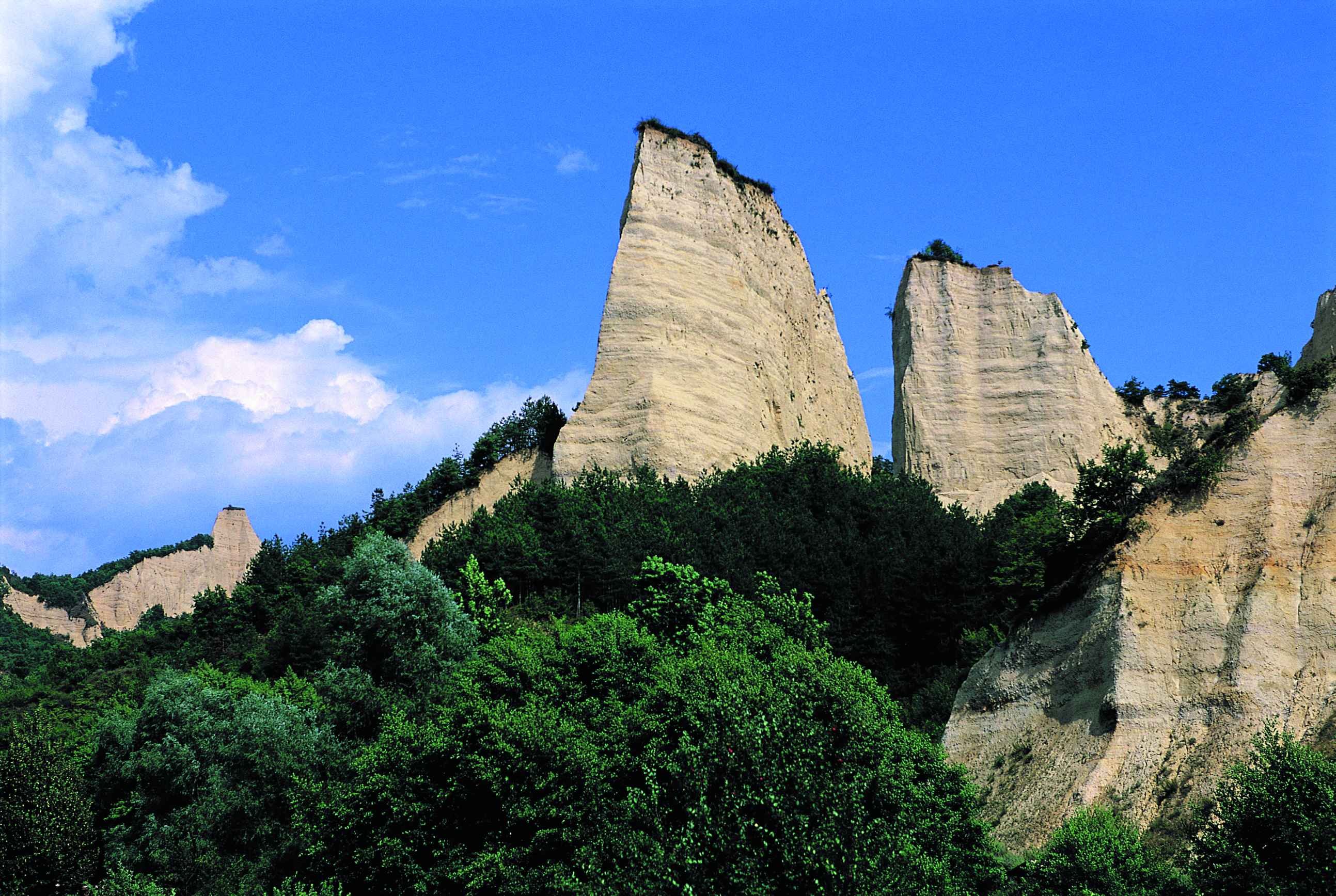 Balneotherapy and snowshoeing in Bulgaria - Melnik - Blagoevgrad - Sofia - Melnik - Blagoevgrad - Sofia