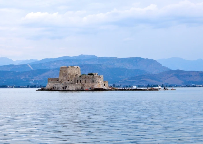La Grèce du Sud au Nord - Le canal de Corinthe, en route pour Nauplie - Photo du jour