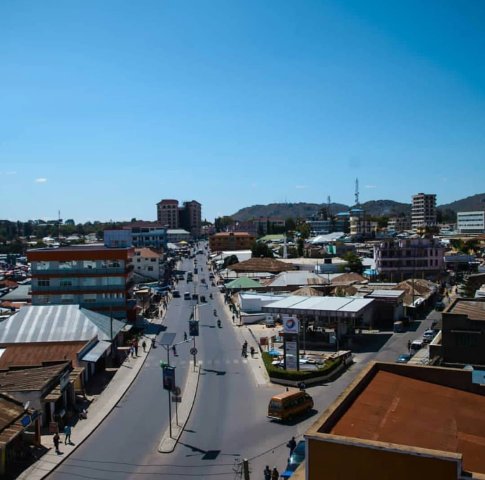 Explorez les paysages variés et la faune des trésors cachés de la Tanzanie