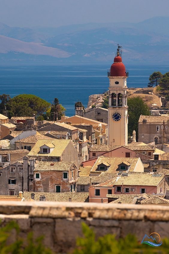 Albânia com todos os sentidos, uma viagem única para todos - Excursão de um dia a Corfu, herança veneziana - Foto do dia