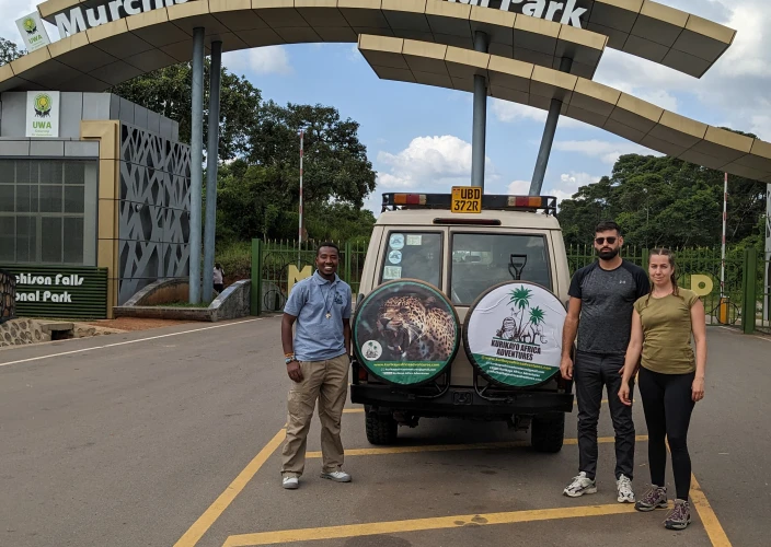 Safari di 10 giorni per il trekking dei gorilla e la fauna selvatica in Uganda - Trasferimento al Parco Nazionale delle Cascate Murchison via il Santuario dei Rinoceronti di Ziwa - Foto del giorno