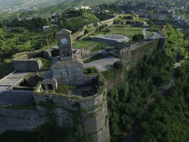 No coração do país das águias – uma viagem entre história e natureza
