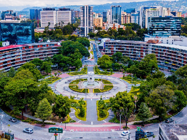 Guatemala à pied : randonnées volcaniques et sentiers cachés