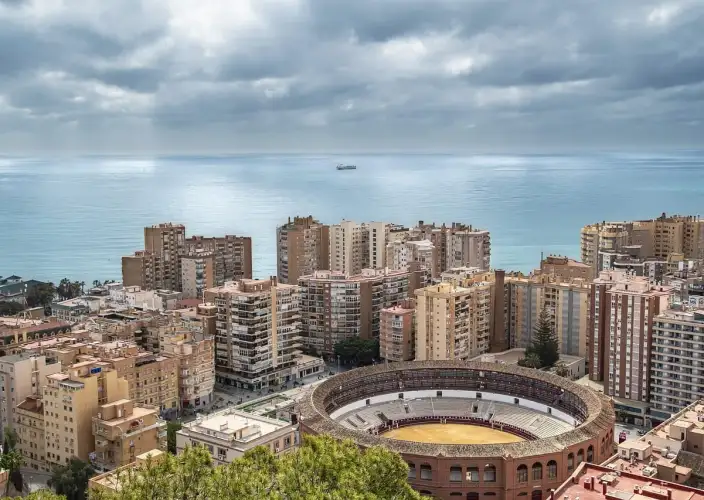 Andalusien abseits der ausgetretenen Pfade - Ankunft in Malaga - Arrivée à Malaga