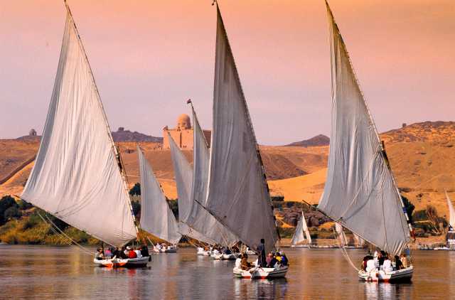 Il Cairo e crociera sul Nilo in dahabeya.