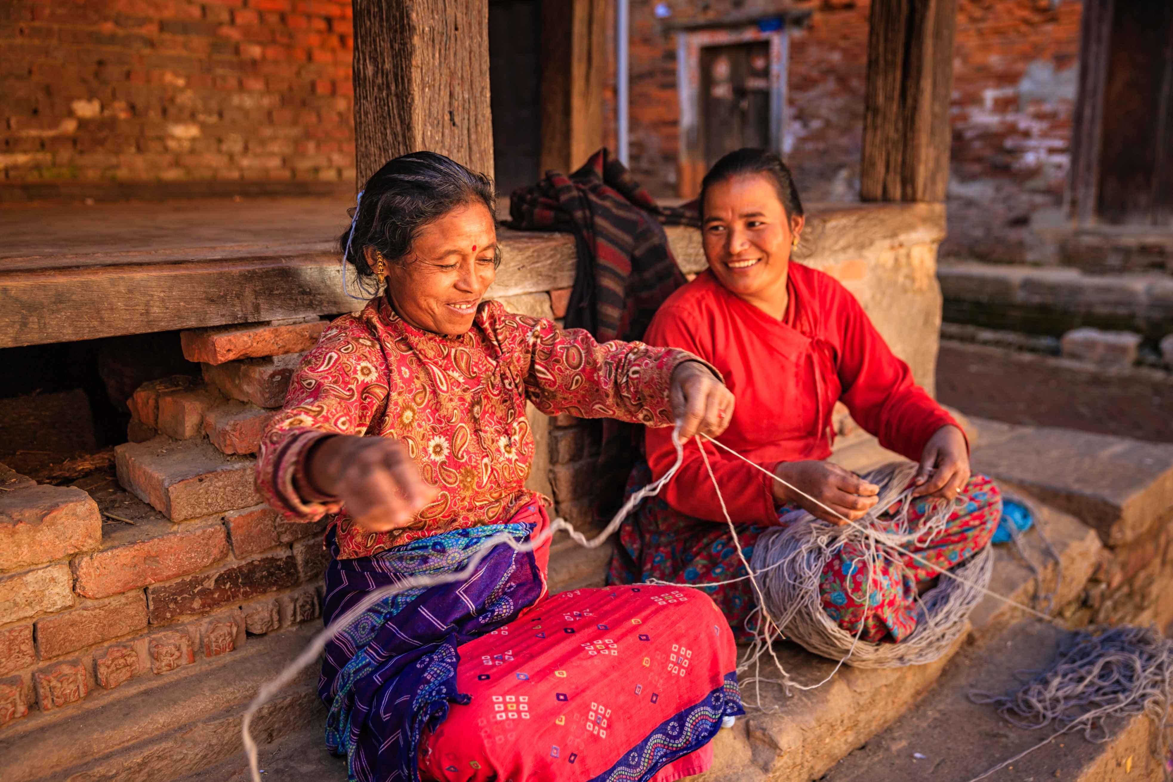 Nepal with locals, off the beaten path - Chulemu (2,200 m) - Kathmandu - Chulemu (2 200 m) - Katmandou