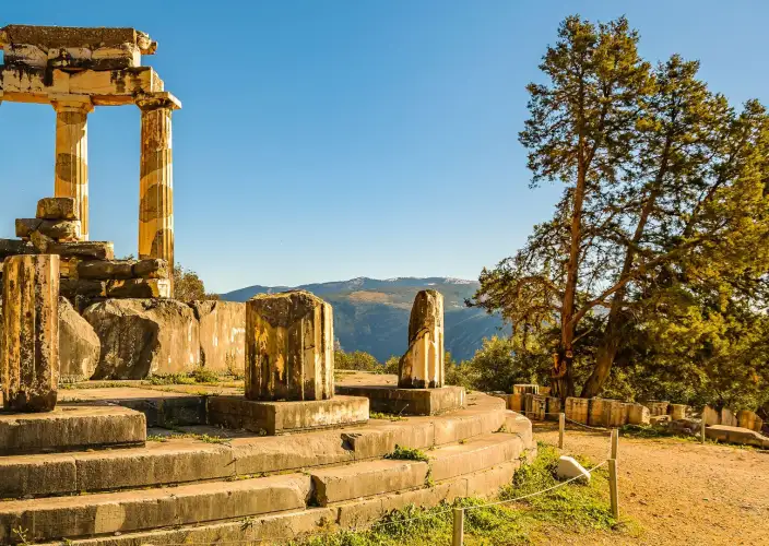 Athens Essentials – A City Break - Full-day tour to Delphi: organized and regular, guided, with lunch at a local restaurant - Photo of the day