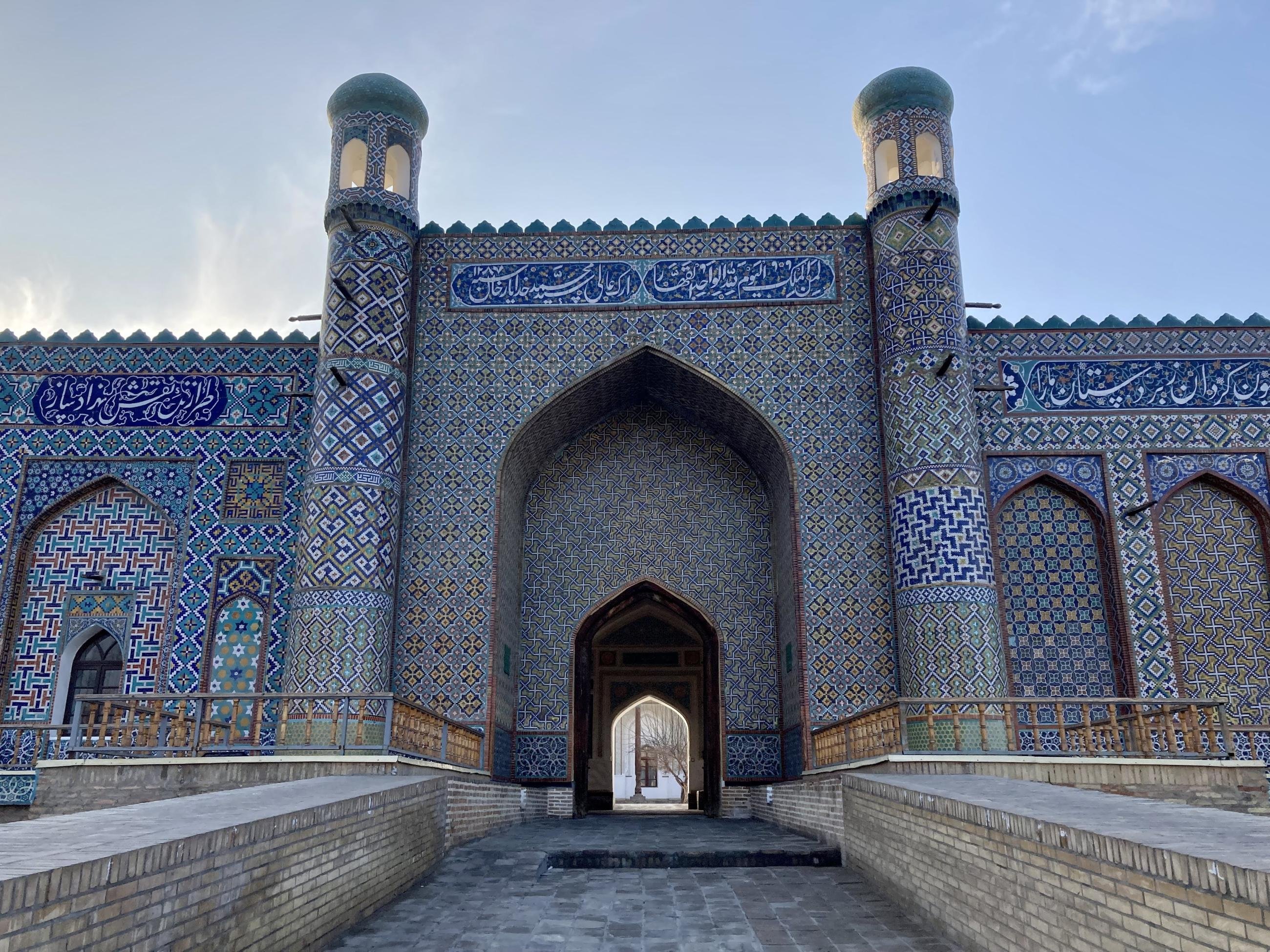 Des cités légendaires de la Route de la Soie à la vallée d’or de Ferghana - Tachkent – Kokand – Richtan – Ferghana - Tachkent – Kokand – Richtan – Ferghana