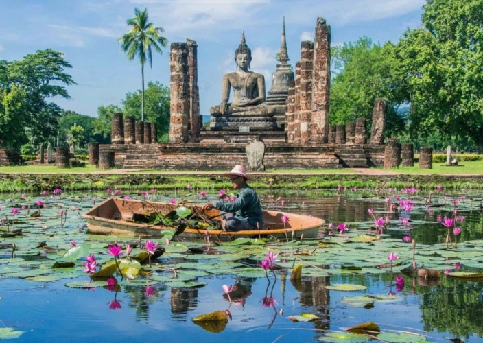 Circuit guidé de Bangkok au cœur du royaume de Lanna - Ayutthaya – Lopburi – Sukhothai – Petit déjeuner, déjeuner - Photo du jour