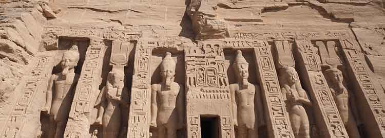 Le Nil et ses mystères - Assouan - Abou Simbel (en option) - Assouan - Abou Simbel (en option)