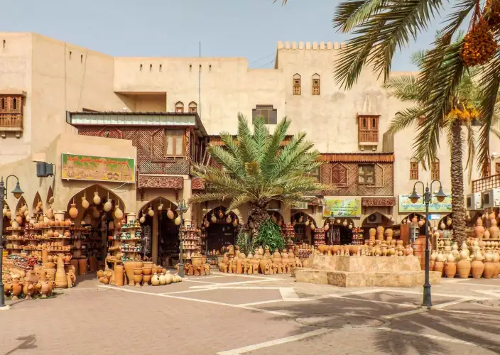 Esperienza di 8 giorni tra le meraviglie senza tempo dell'Oman - Tour di Nizwa β Castello di Jibreen β Souq di Nizwa π°ποΈπ - Foto del giorno