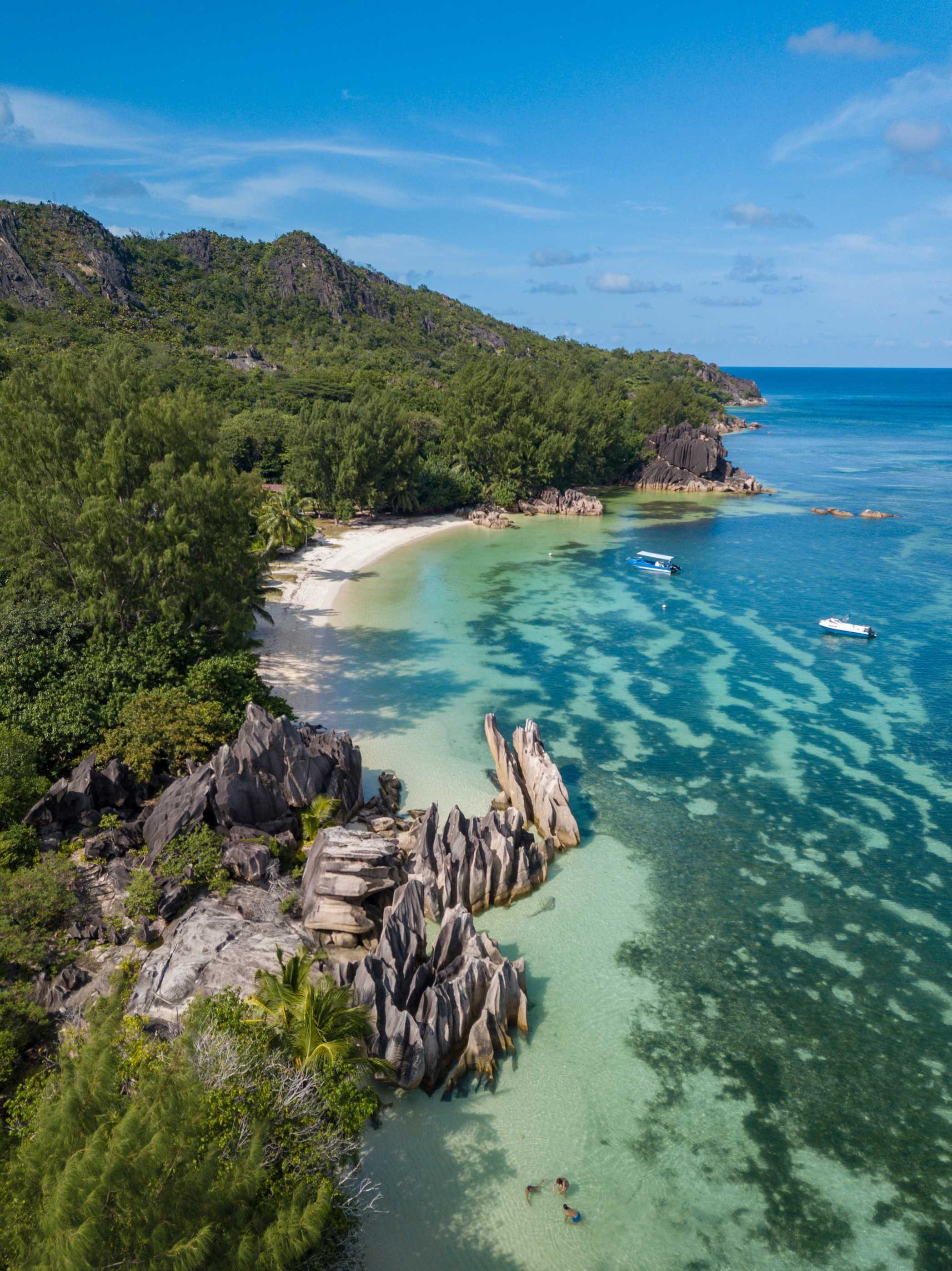 From island to island in paradise - Praslin - Praslin